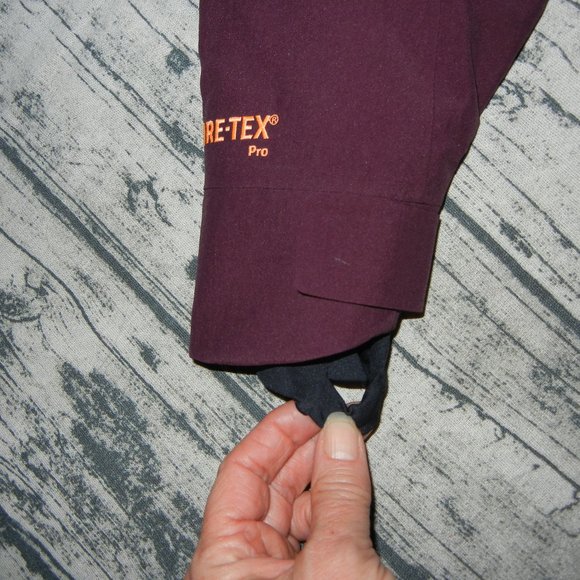 Under Armour Storm Nimbus GTX Shell Jacket X small - Picture 4 of 9